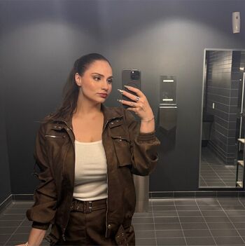 Full leaked Elisabeth marchini private photo