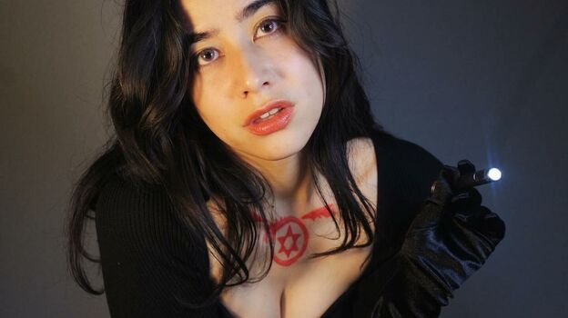 Full leaked Elisetran private photo