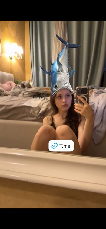 Full leaked Elissa selen private photo