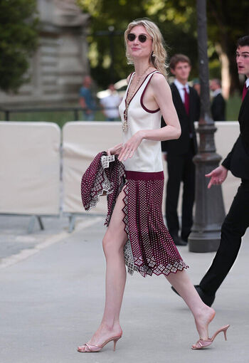 Full leaked Elizabeth debicki page private photo