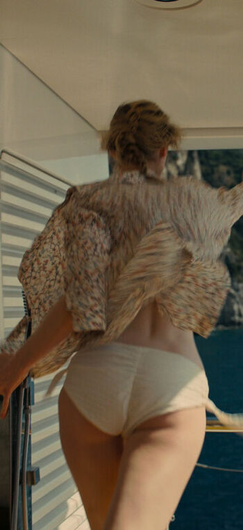 Full leaked Elizabeth debicki page private photo