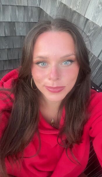 Full leaked Elizabeth owens page private photo