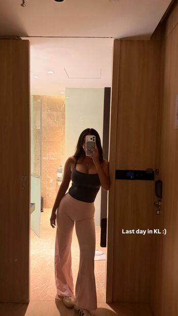Full leaked Elizabethxpang private photo