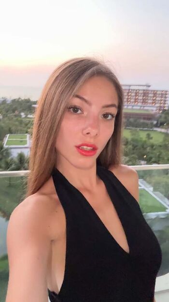 Full leaked Elizavetabom private photo