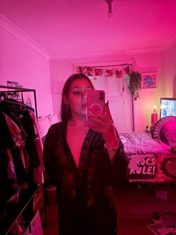 Full leaked Ella hanson private photo