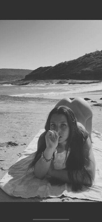 Full leaked Ella hanson private photo