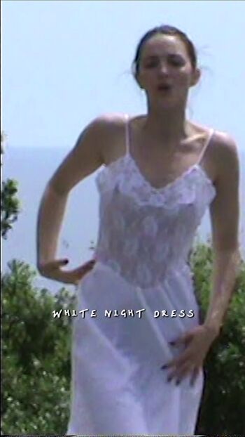 Full leaked Ella hunt private photo