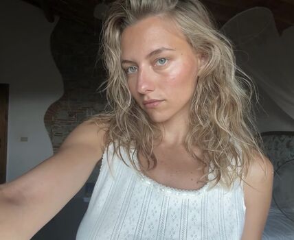 Full leaked Ella kernkamp private photo