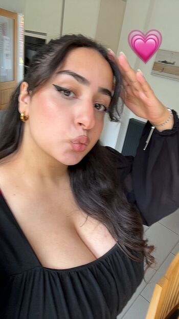 Full leaked Ella maei private photo