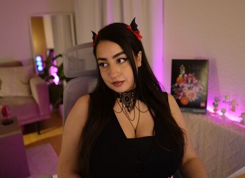 Full leaked Ella maei private photo