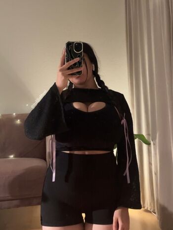 Full leaked Ella maei private photo
