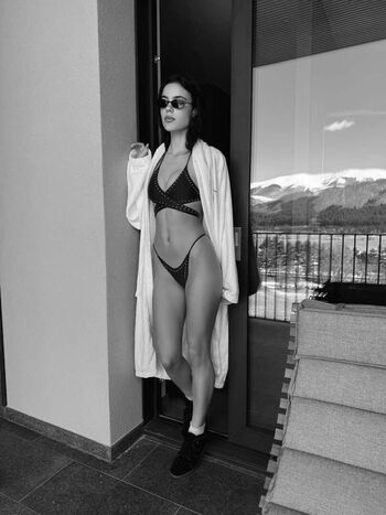 Full leaked Ella mendelsohn private onlyfans photo