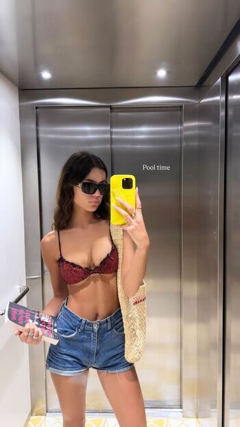 Full leaked Ella mendelsohn page private photo