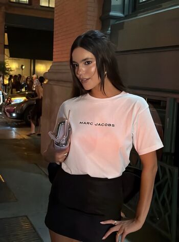 Full leaked Ella mendelsohn page private photo