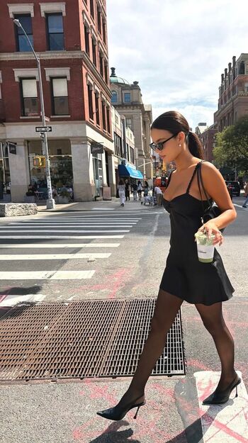 Full leaked Ella mendelsohn page private photo
