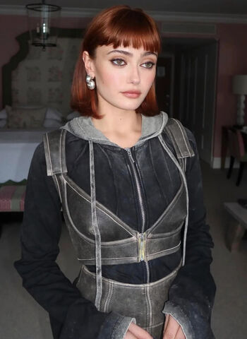 Full leaked Ella purnell page private photo