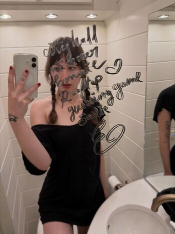 Full leaked Ella woolsey private photo