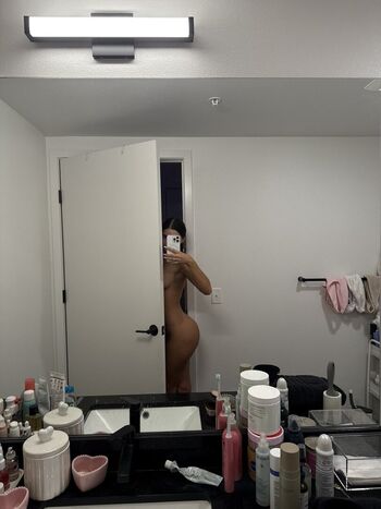 Full leaked Ellableuu private photo