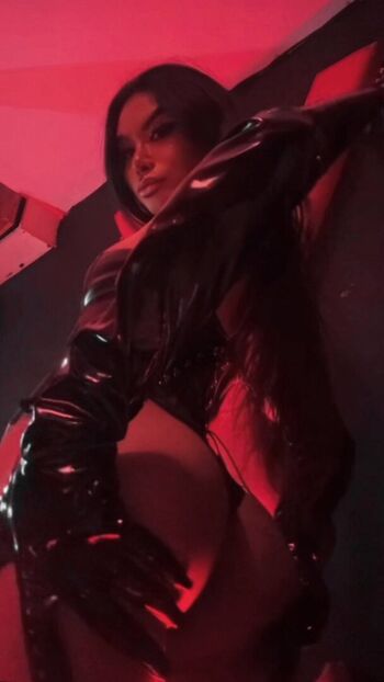 Full leaked Ellakaliax private photo