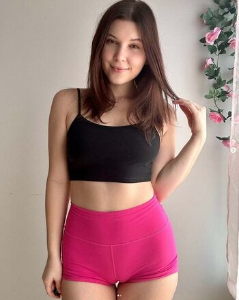 Full leaked Ellamarie private photo