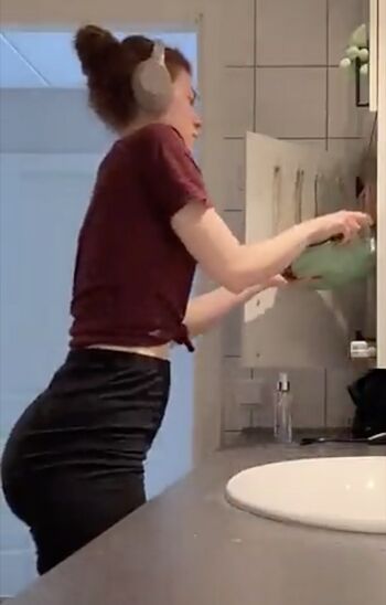 Full leaked Ellen aabol private photo