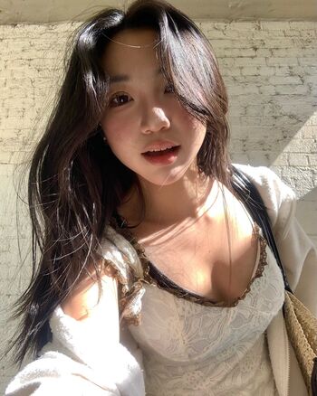 Full leaked Ellen tan page private photo