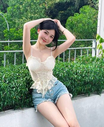 Full leaked Ellen tan page private photo