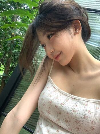 Full leaked Ellen tan private photo