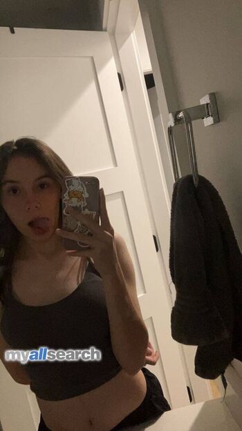 Full leaked Elleoc private photo
