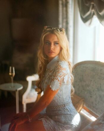 Full leaked Elli rhiannon mller osborne private photo