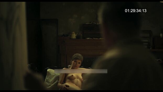 Full leaked Ellie bamber  page private photo