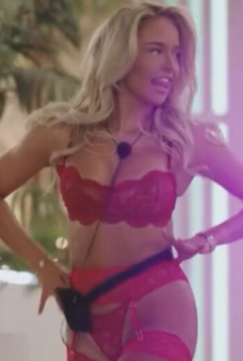 Full leaked Ellie chadwick private photo