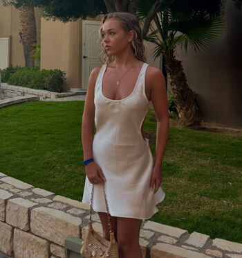 Full leaked Ellie dadd private photo