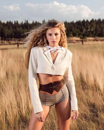 Full leaked Ellie hover private photo