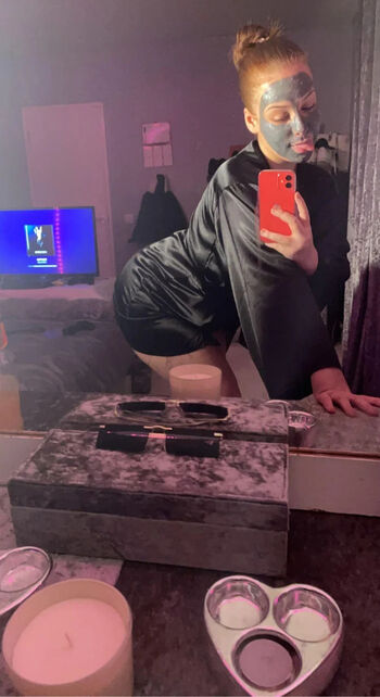Full leaked Ellielea private photo