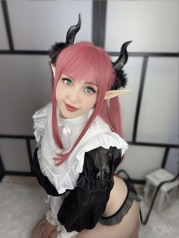 Full leaked Ellychan private photo