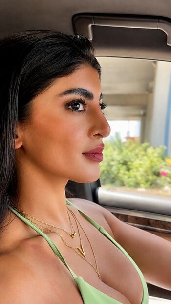 Full leaked Elmaysah private photo