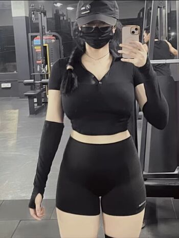 Full leaked Elnesa private photo