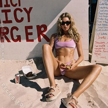 Full leaked Elsa hosk private photo