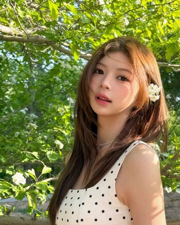 Full leaked Elyn leong private photo