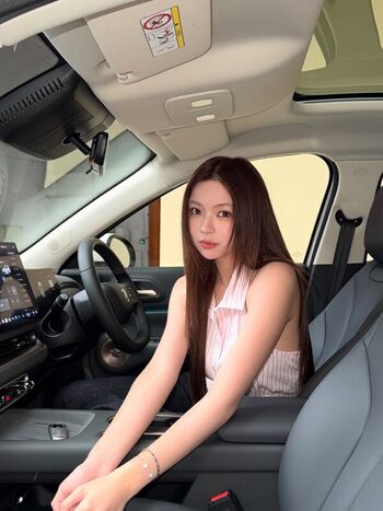 Full leaked Elyn leong private photo
