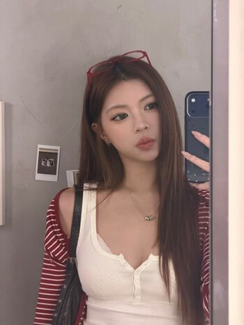 Full leaked Elyn leong private photo