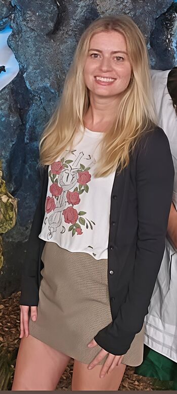 Elyse Willems
