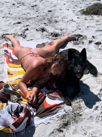 Full leaked Elysia rotaru private photo