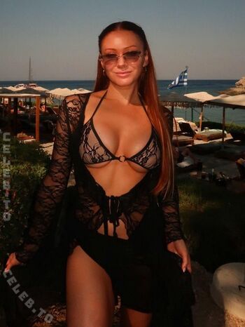 Full leaked Elz the witch  page private photo