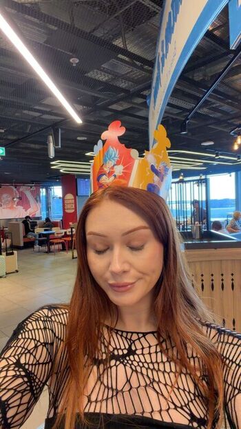 Full leaked Elz the witch private photo