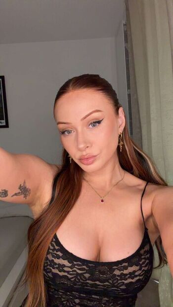 Full leaked Elz the witch private photo