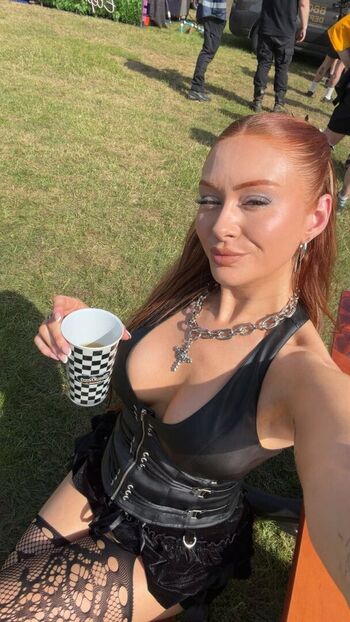Full leaked Elzthewitch private photo