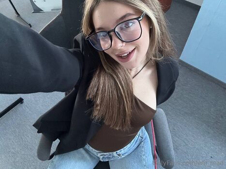 Full leaked Em mad private photo