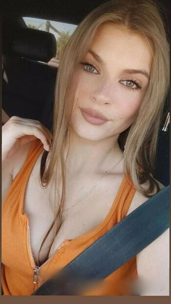 Full leaked Emanuelaas private photo